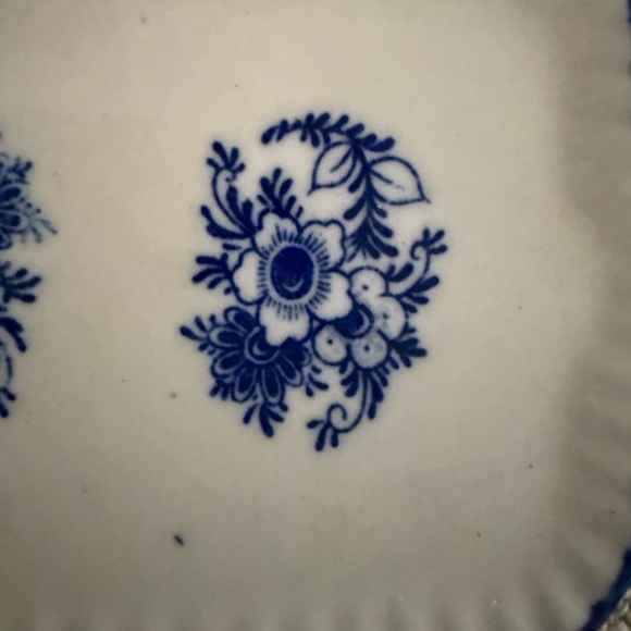 Vintage Delft Holland hand painted Blue Floral Ceramic Small Tray - Picture 5 of 6